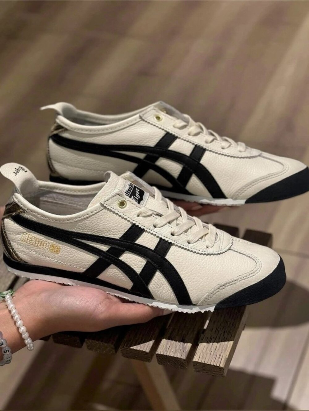 Onitsuka Tiger Mexico 66 Retro Casual Sneakers Women's